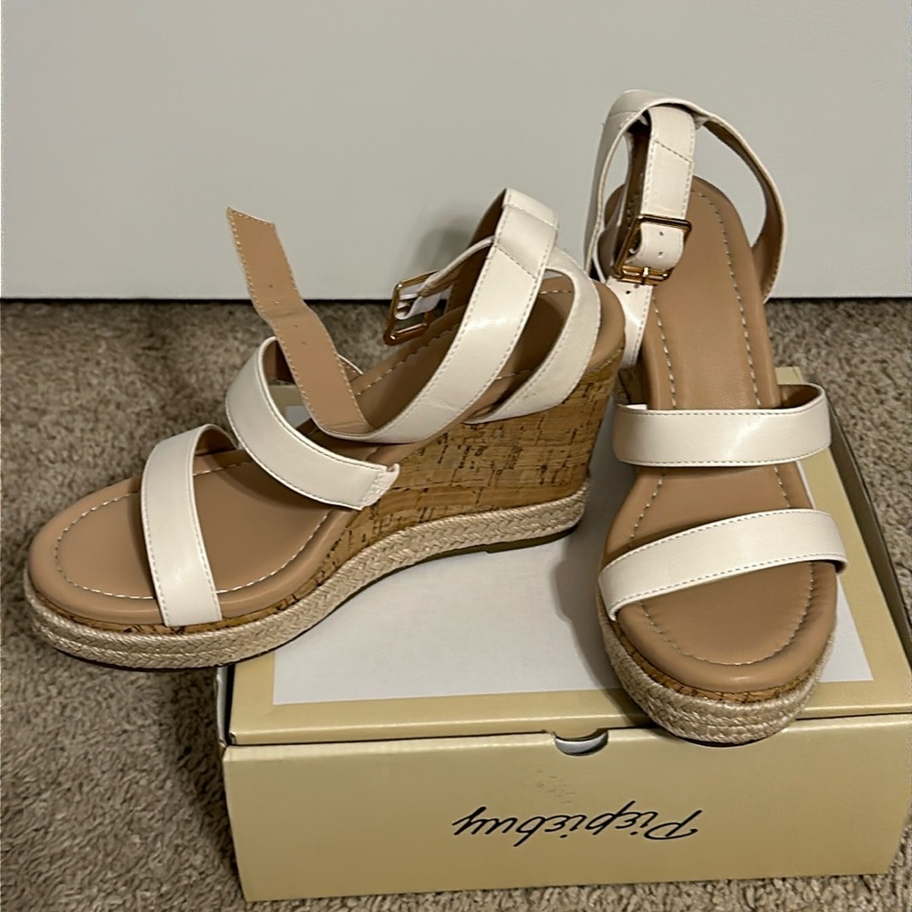 New never worn wedge sandals
